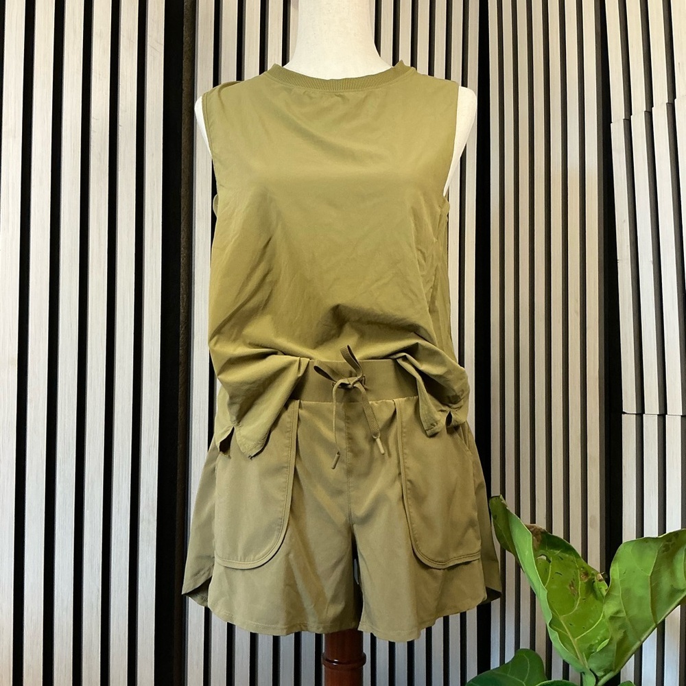 All in Motion Khaki Women's Cargo Shorts Set Sz S